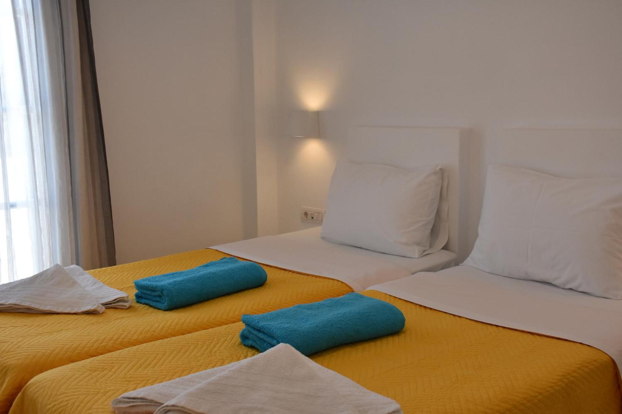 Arion Bay Hotel Santorini Kamári Habitación foto