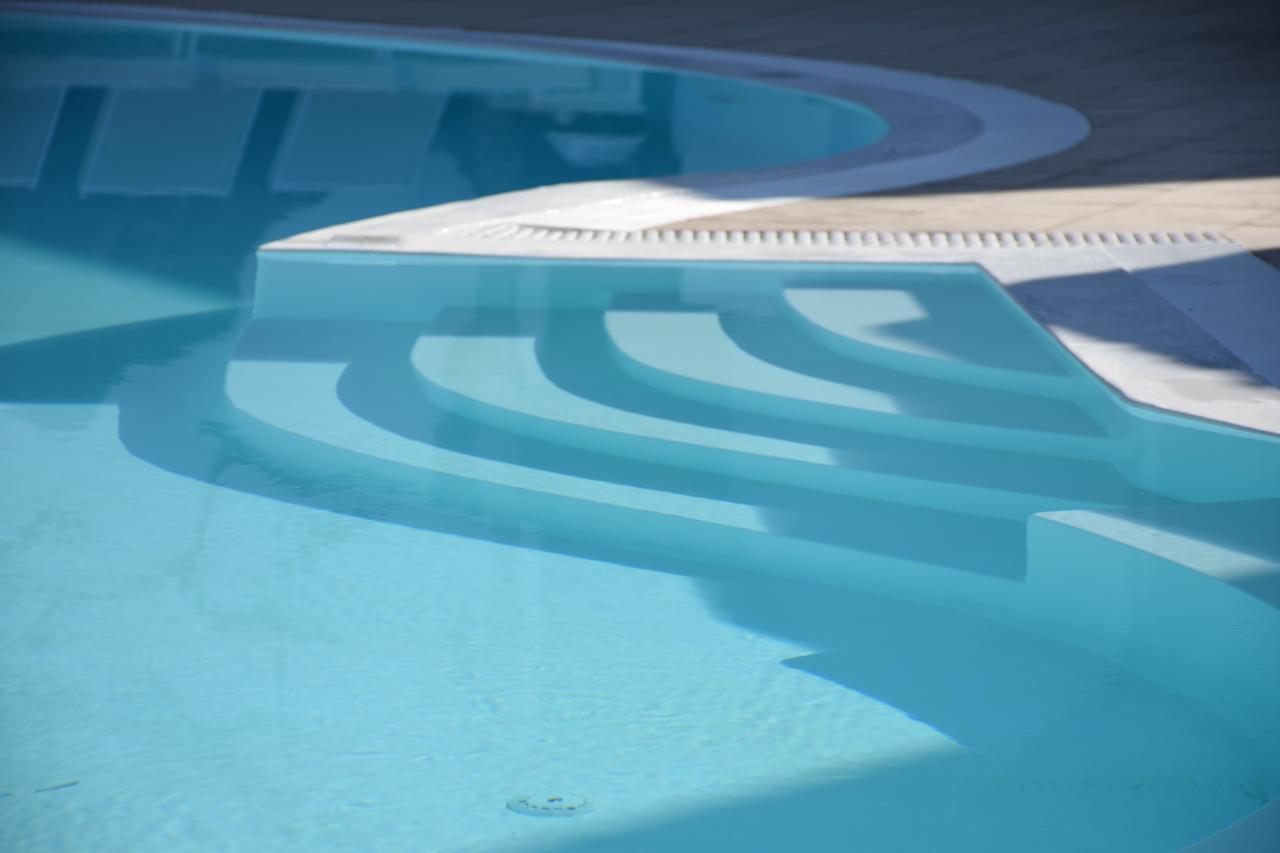 Arion Bay Hotel Santorini Kamári Exterior foto